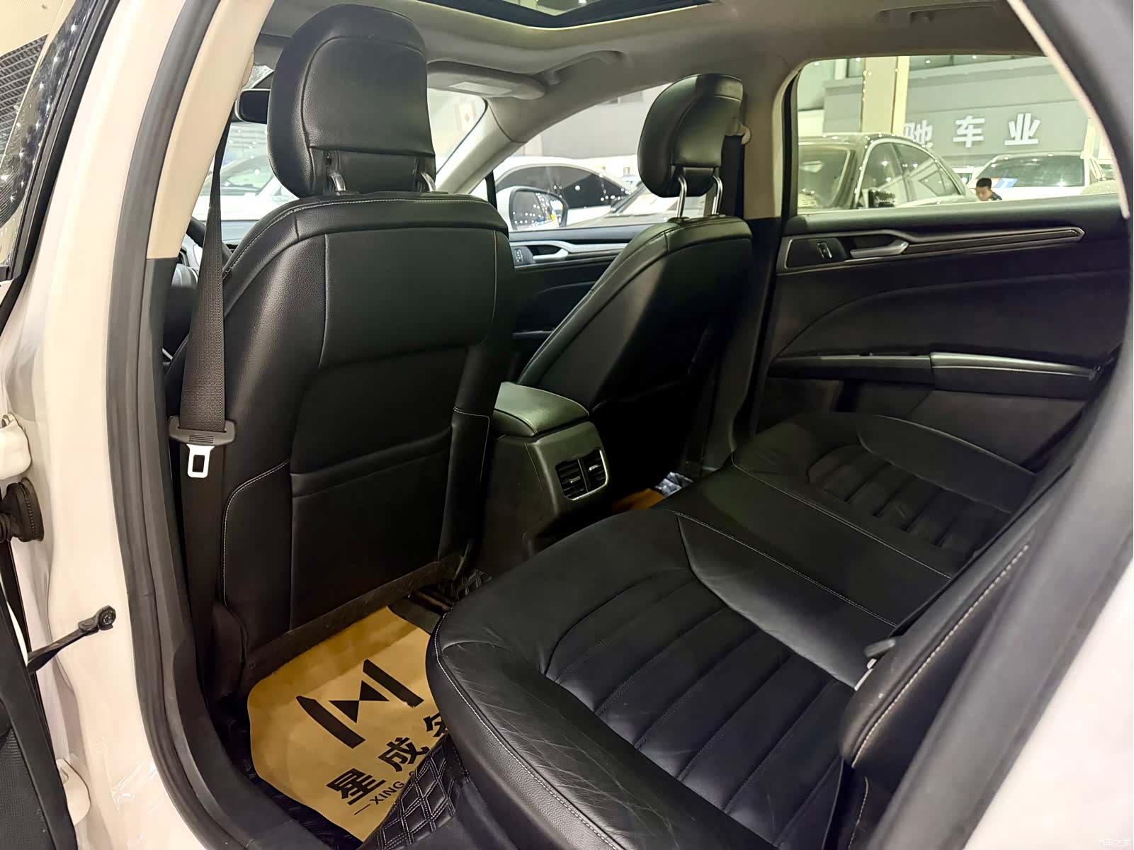 Ford Mondeo, 2018 7