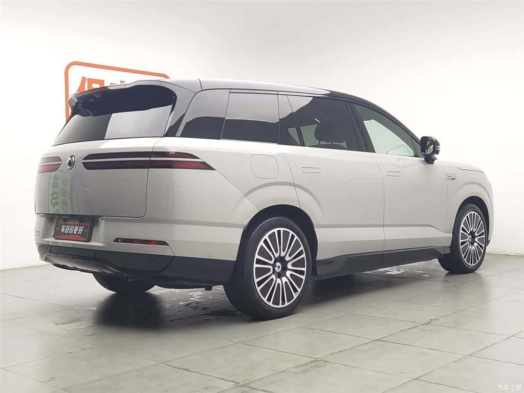 Denza N8, 2025 2