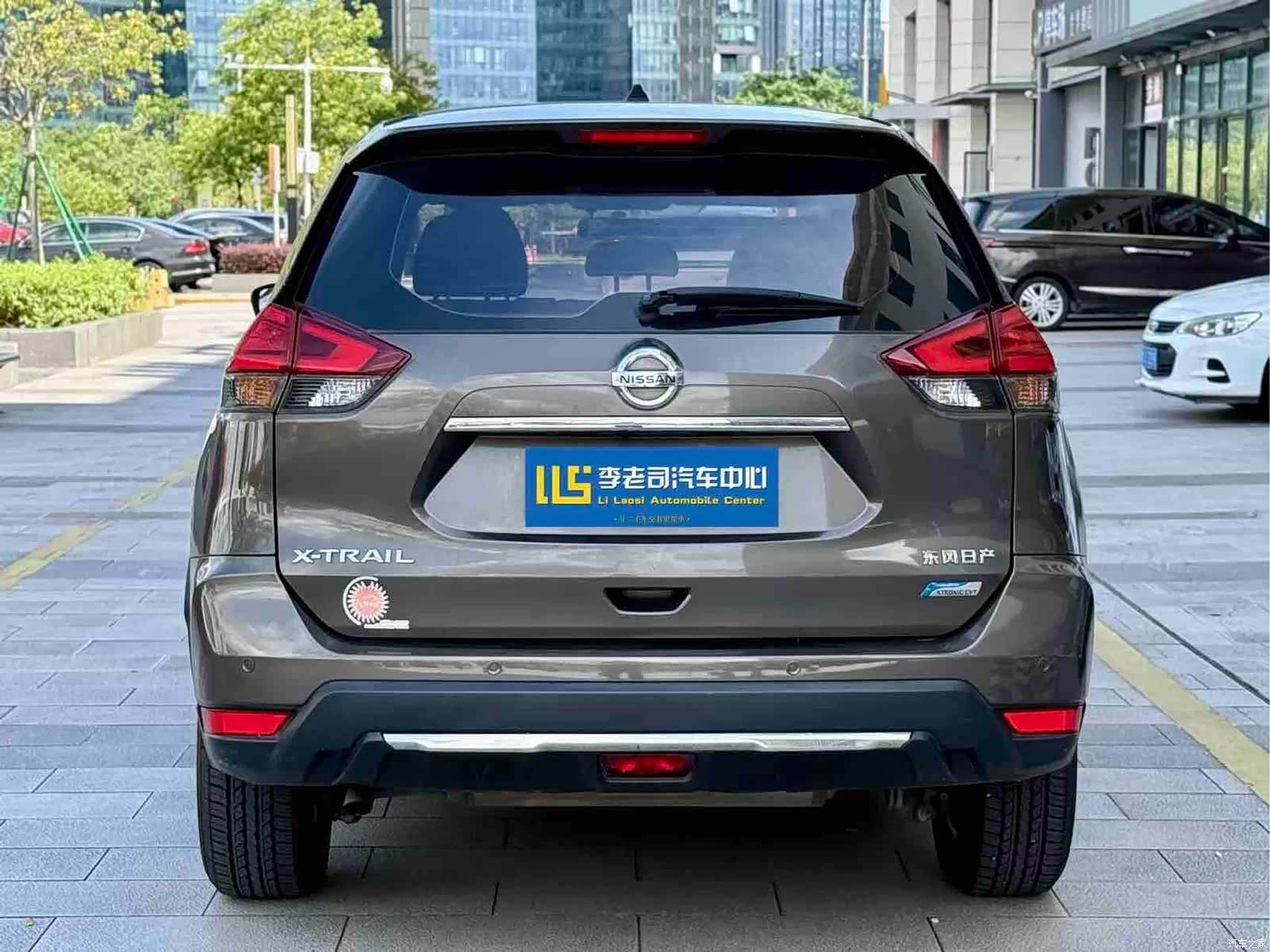 Nissan X-Trail, 2017 все фото