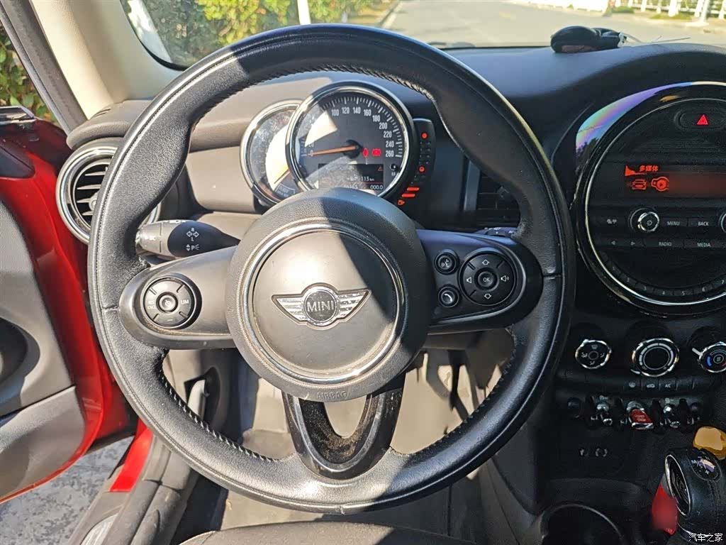 Mini ONE, 2018 3