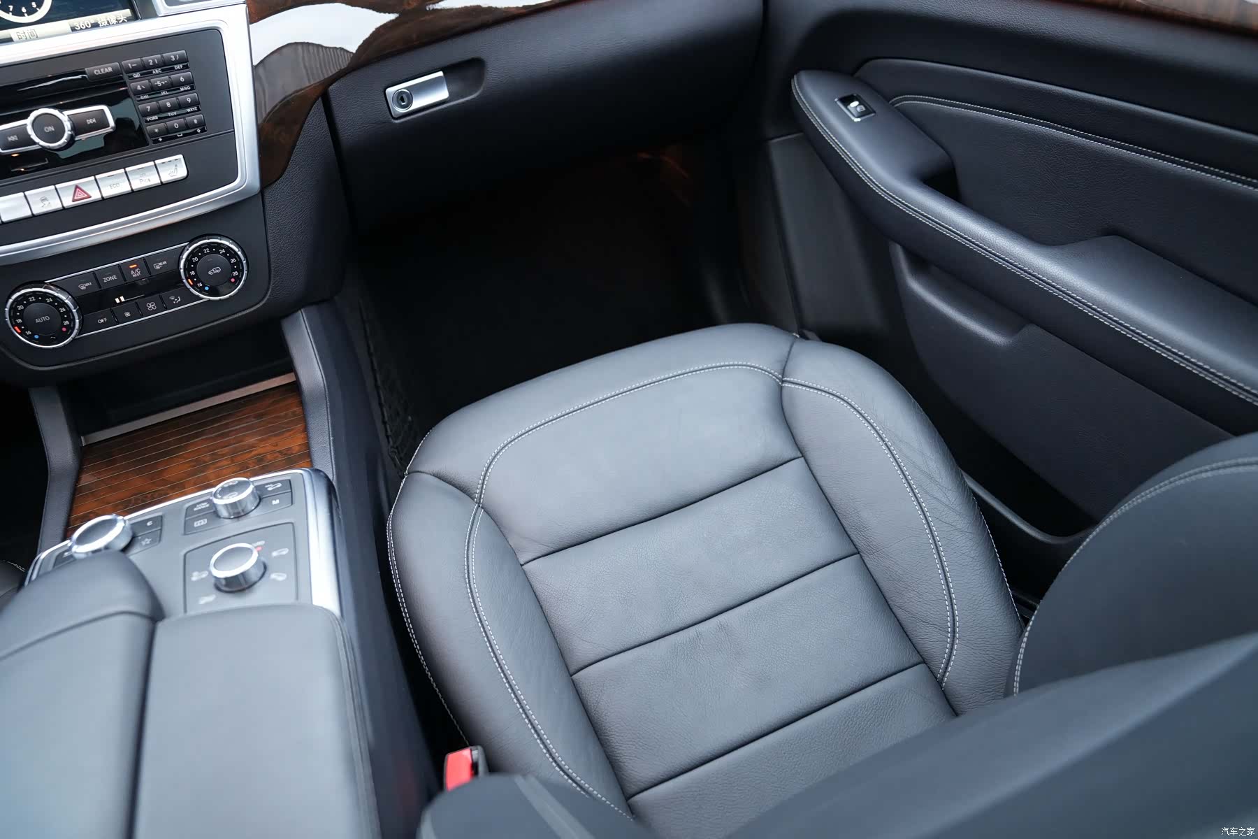 Mercedes-Benz M-Class, 2015 13
