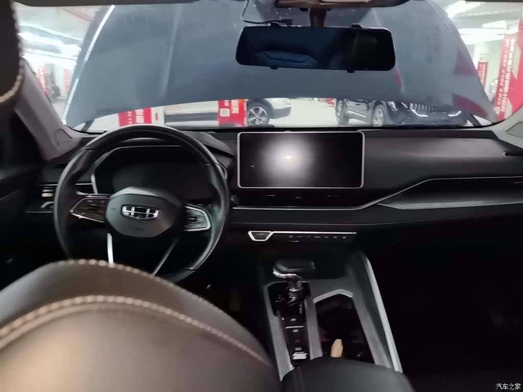 Geely Preface, 2022 16
