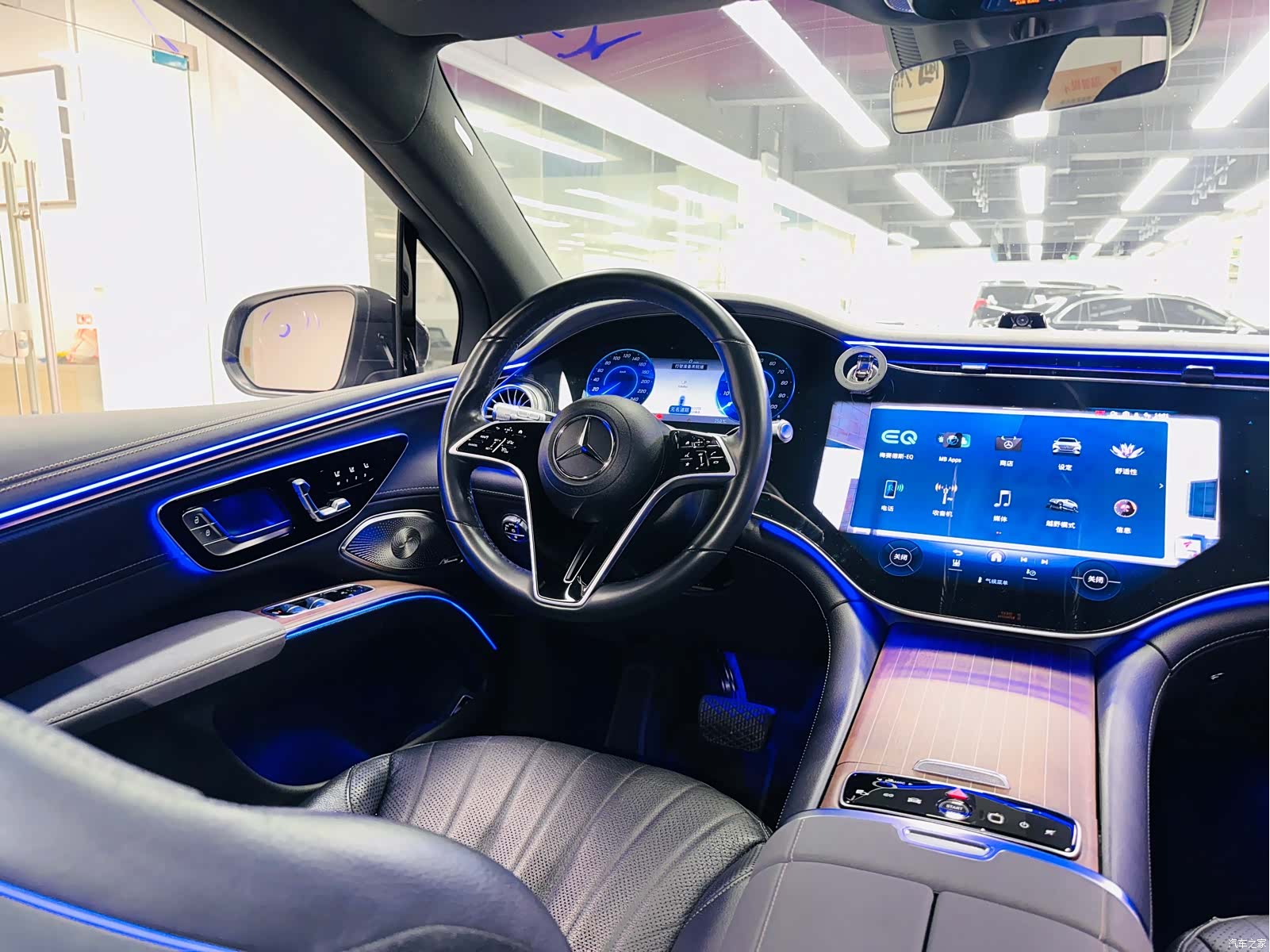 Mercedes-Benz EQS, 2023 20
