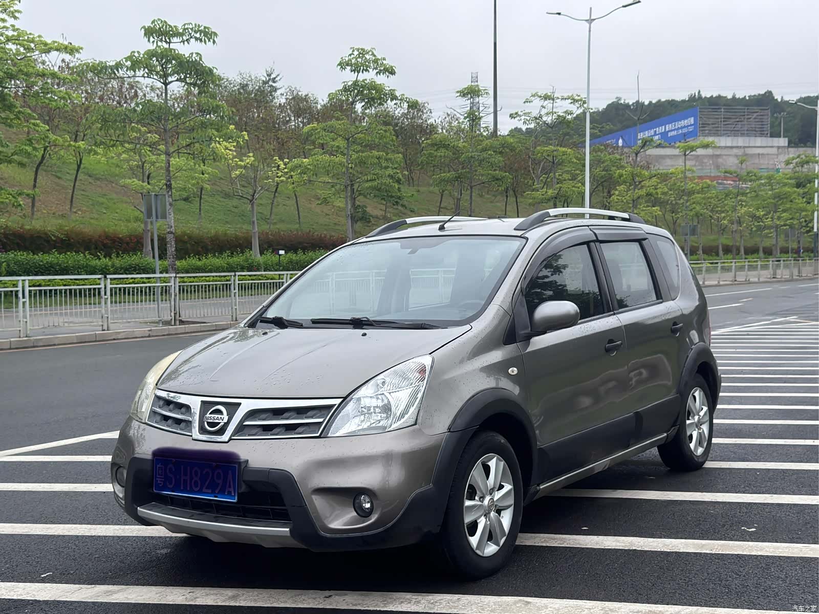 Nissan 1.6XE