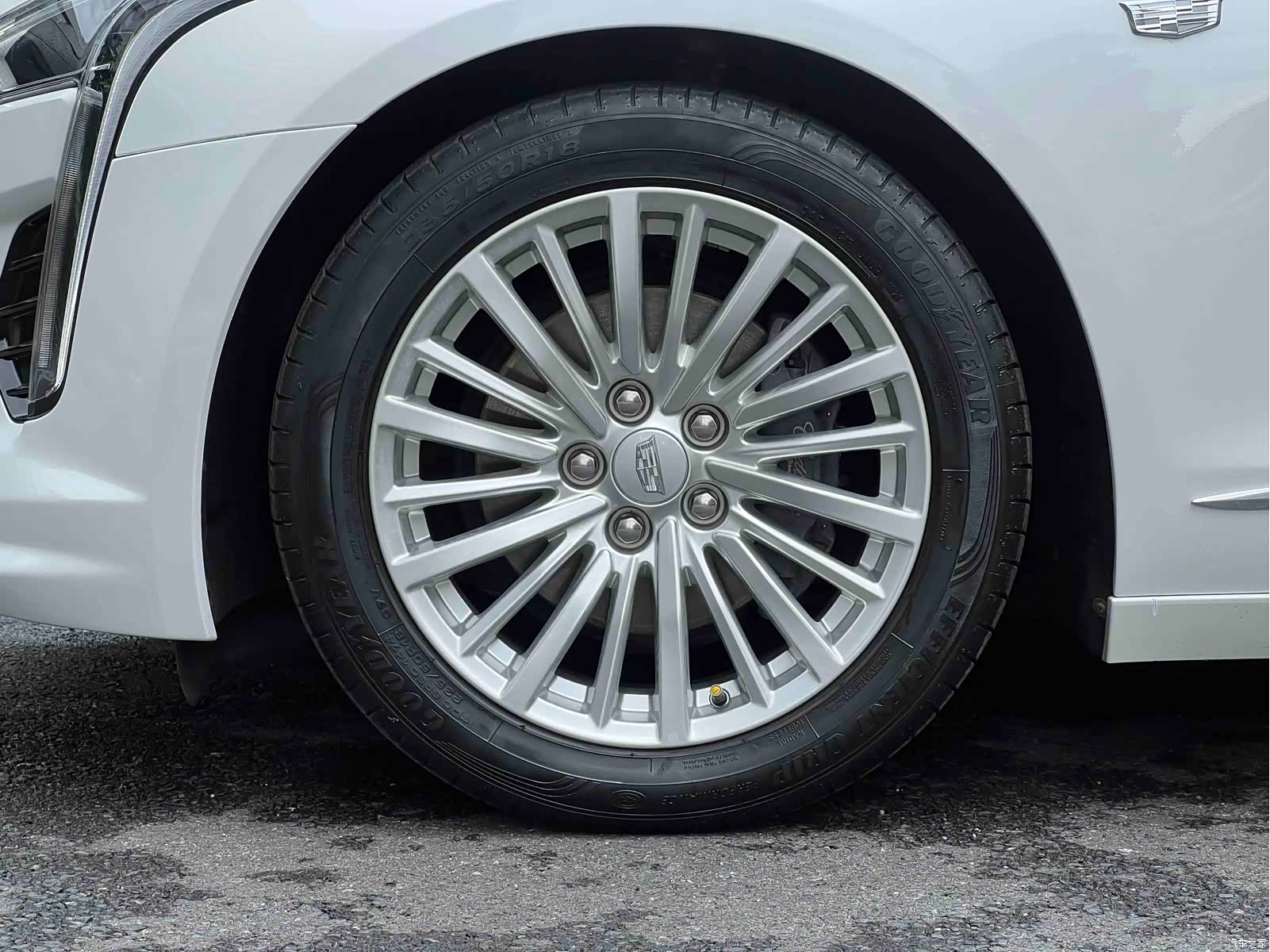 Cadillac CT6, 2021 35