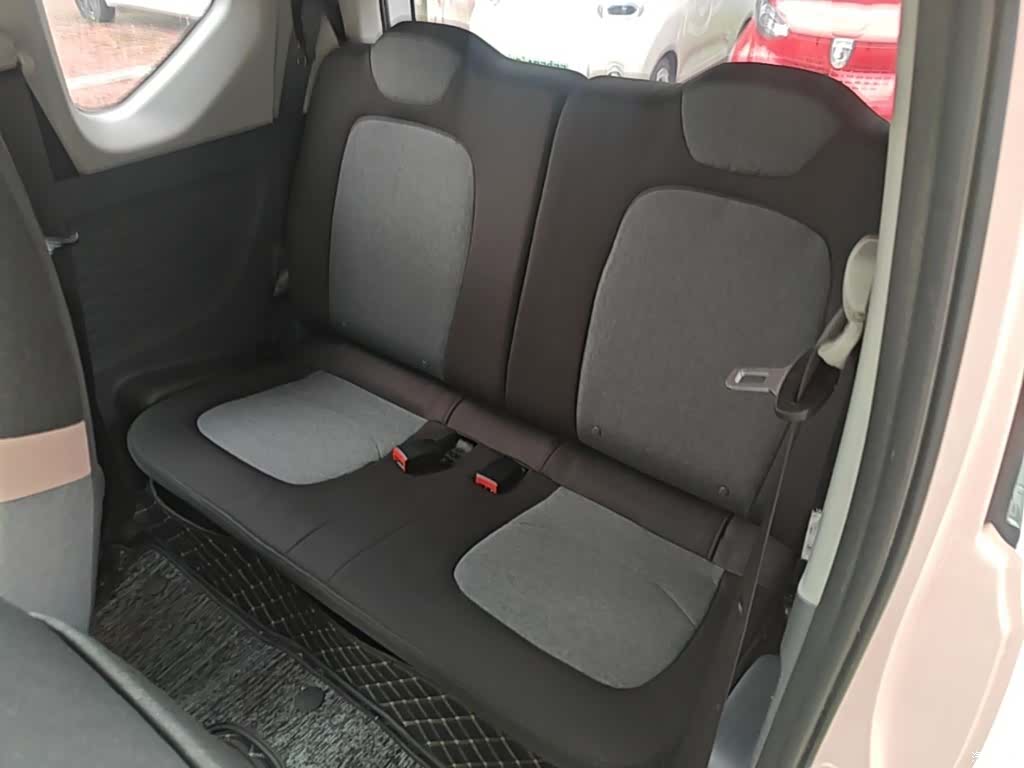 Wuling MINIEV, 2022 17