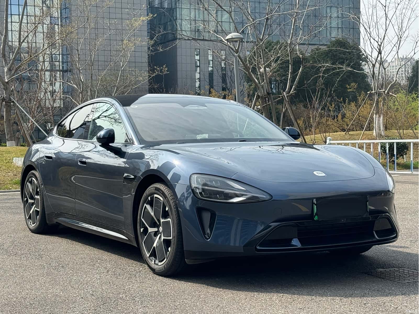 Xiaomi SU7, 2025 3