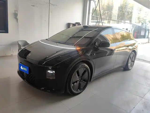 Li Auto i6 2026 — купить из Китая под заказ