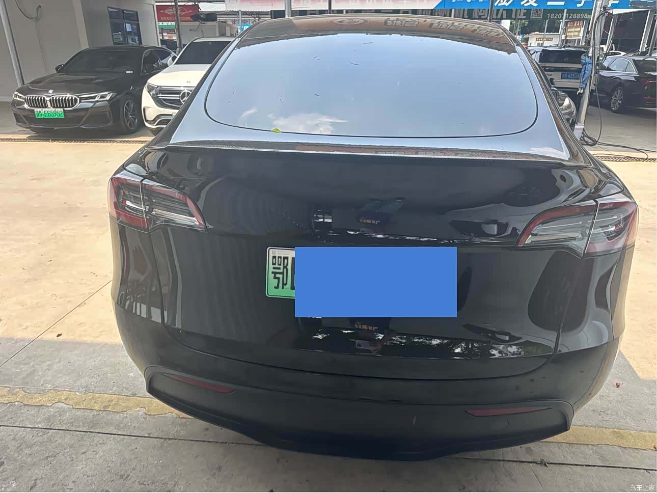 Tesla Model Y, 2023 10