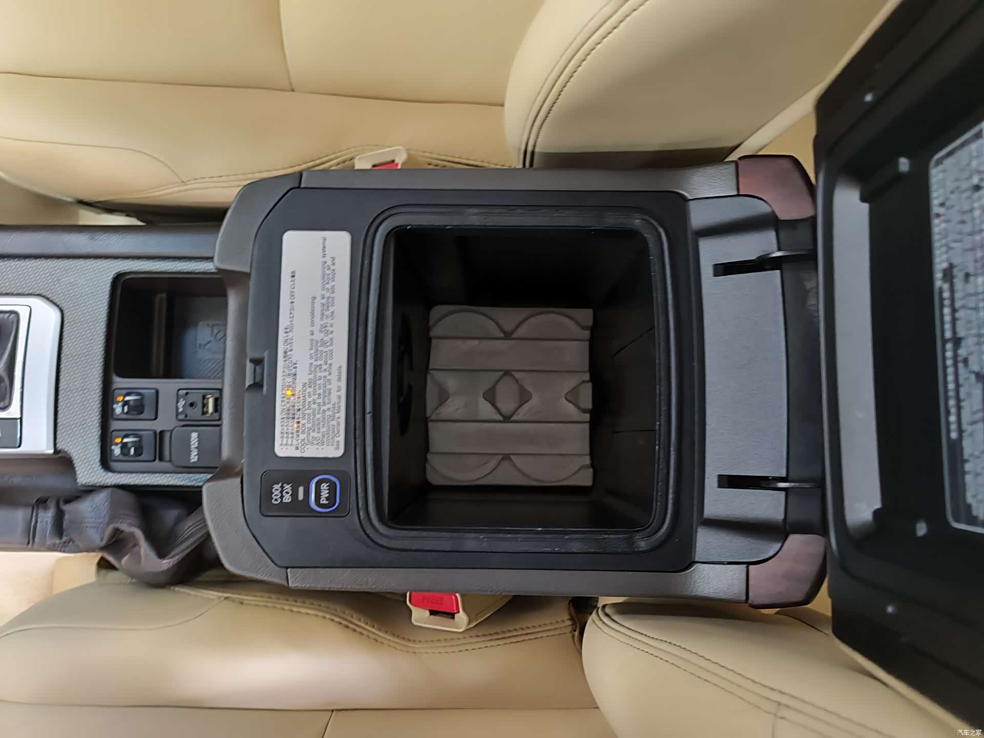 Toyota Prado, 2014 18