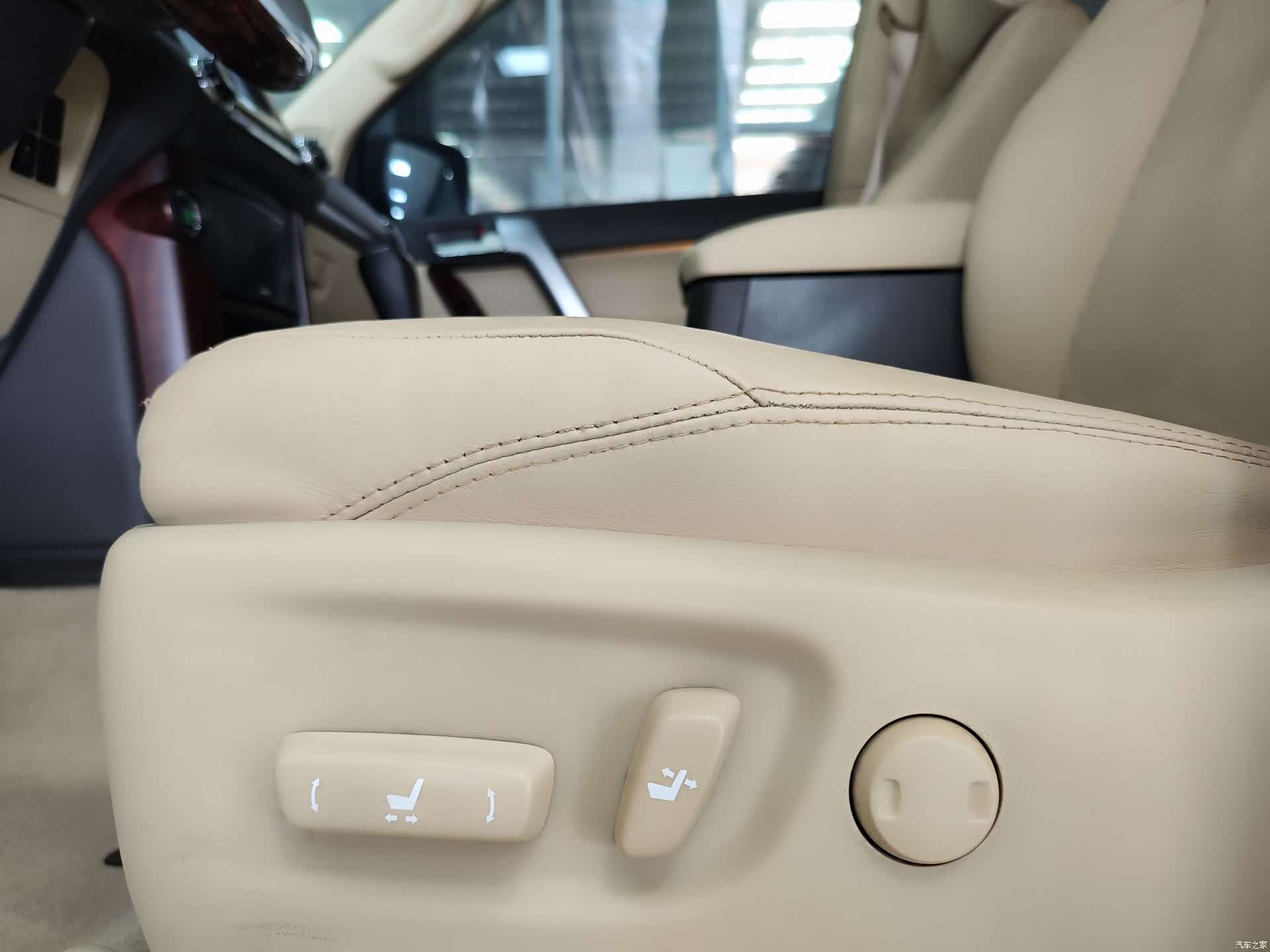 Toyota Prado, 2014 25