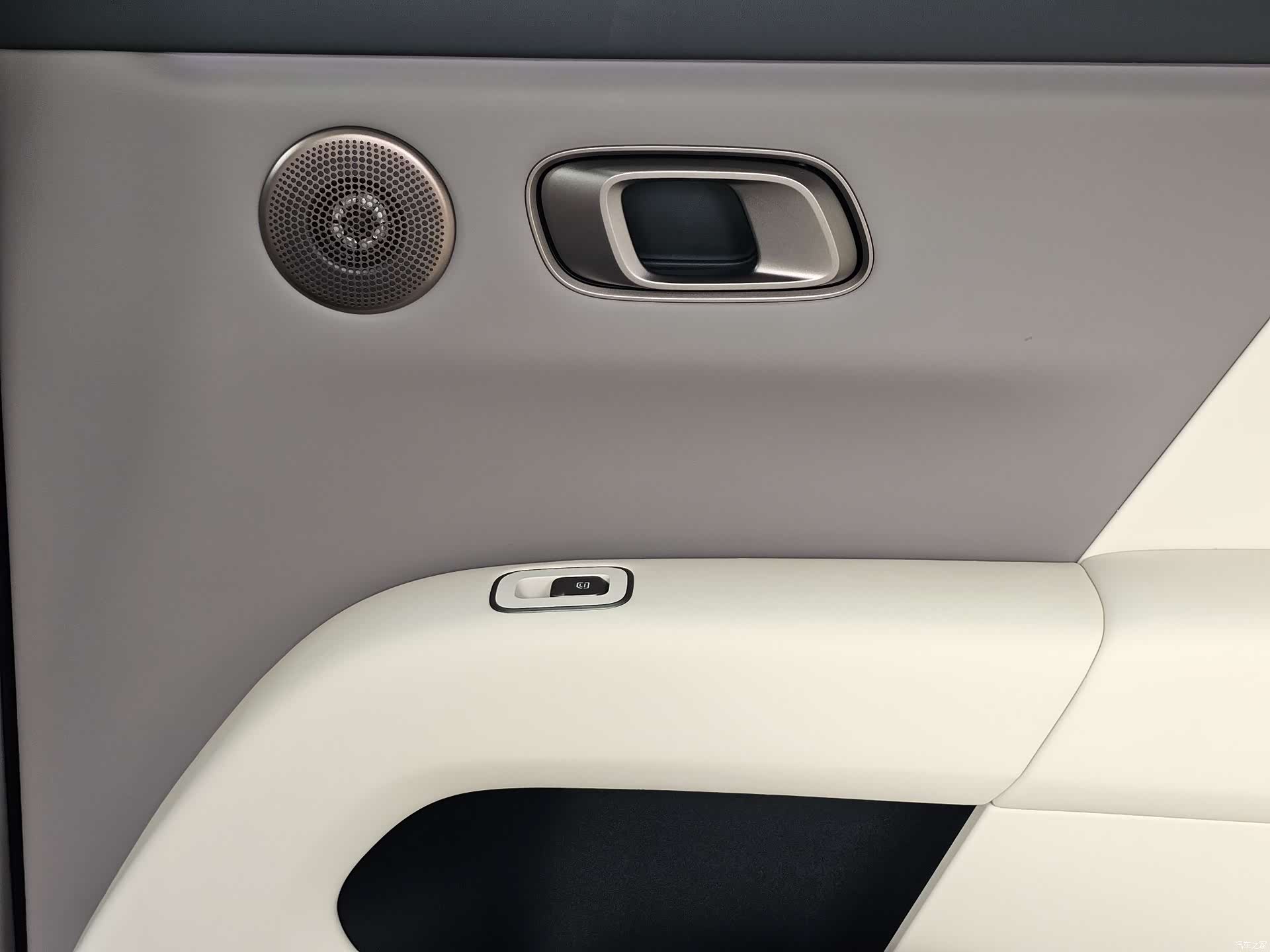 Li Auto i6, 2025 16