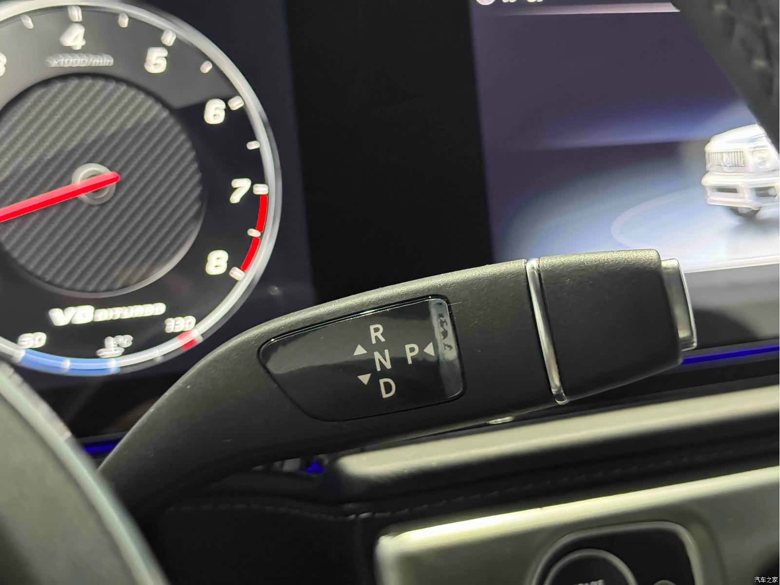 Mercedes-Benz G-Class, 2022 8