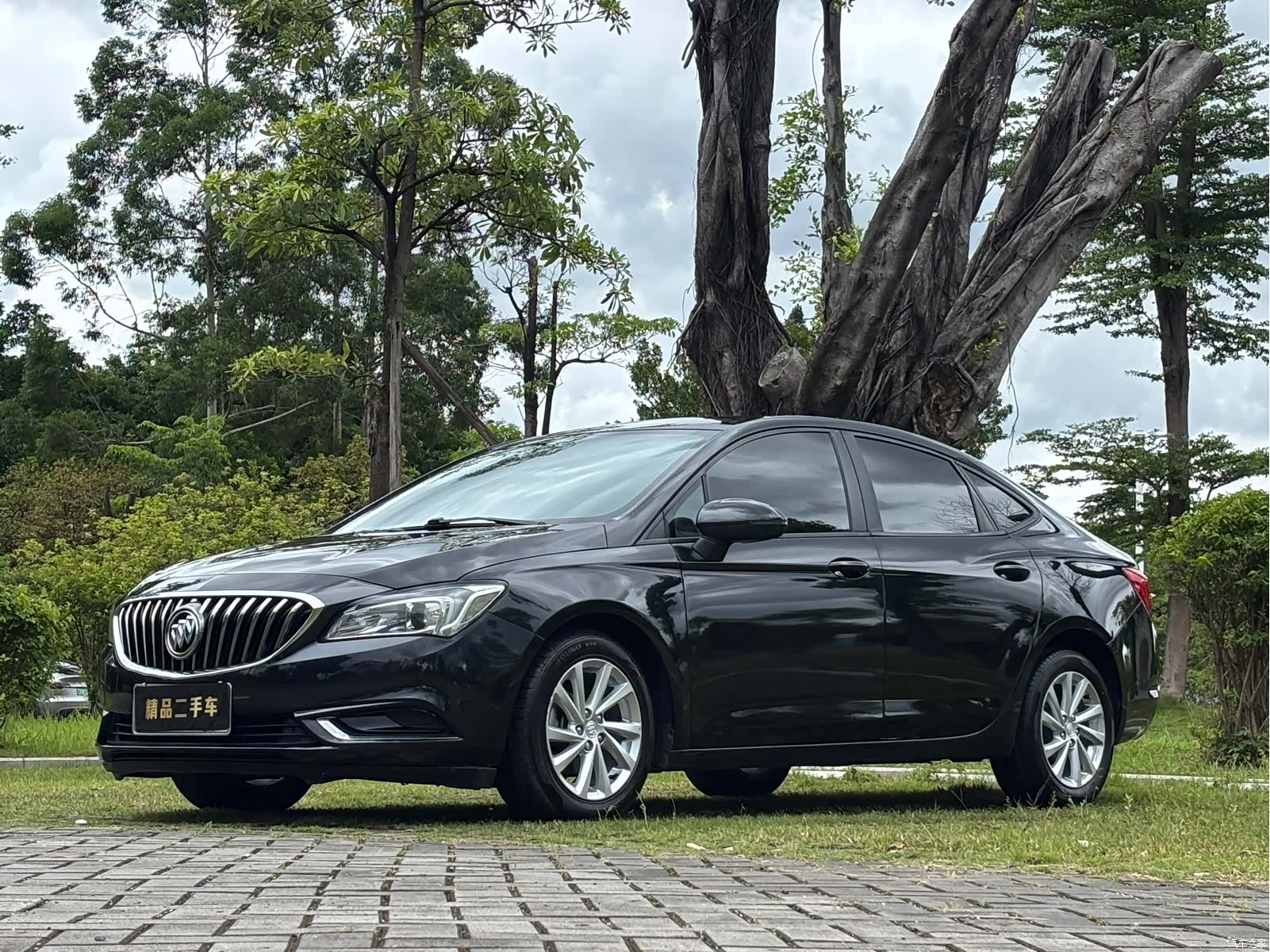 Buick Verano, 2017 2