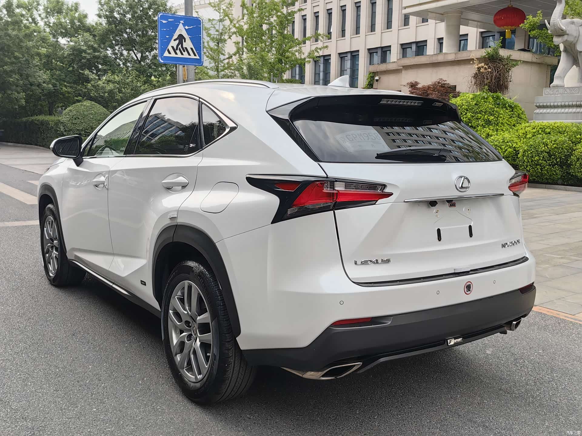 Lexus NX, 2017 все фото