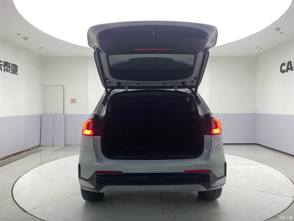 BMW X1, 2026 29