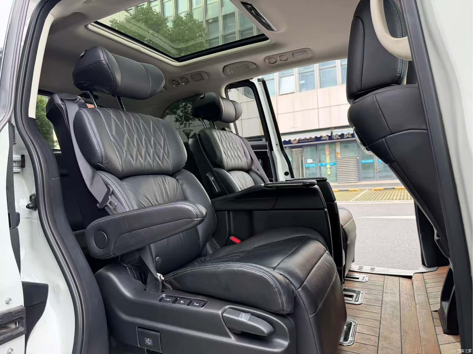 Honda Elysion, 2021 11