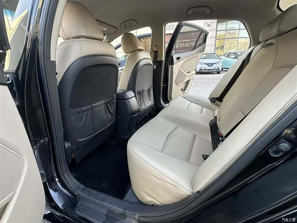 Kia K5, 2014 25