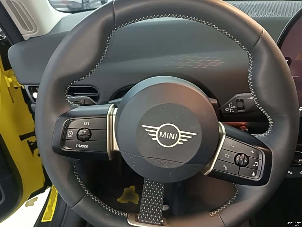 Mini Cooper, 2025 7