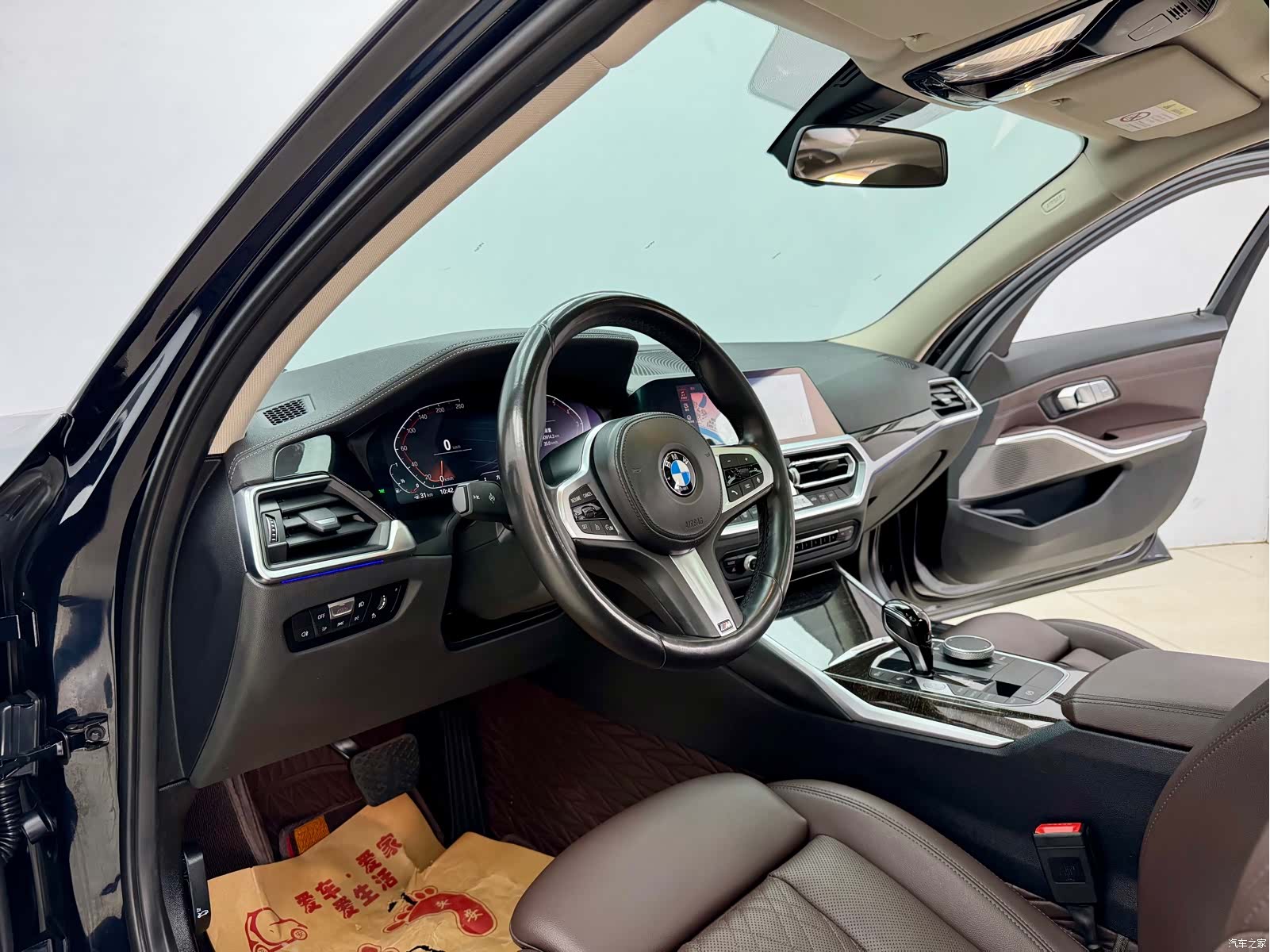 BMW 3 Series, 2022 6