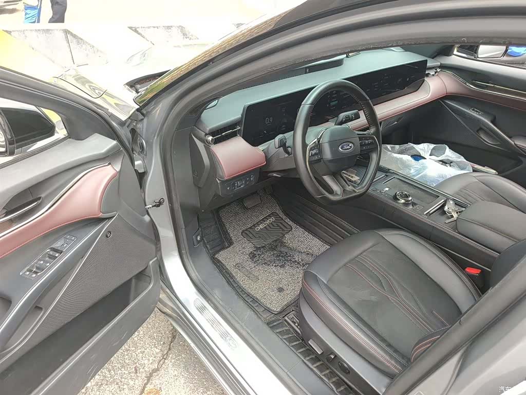 Ford Mondeo, 2023 17