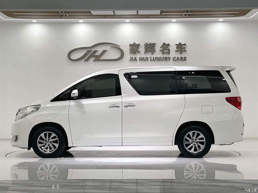 Toyota Alphard, 2014 4