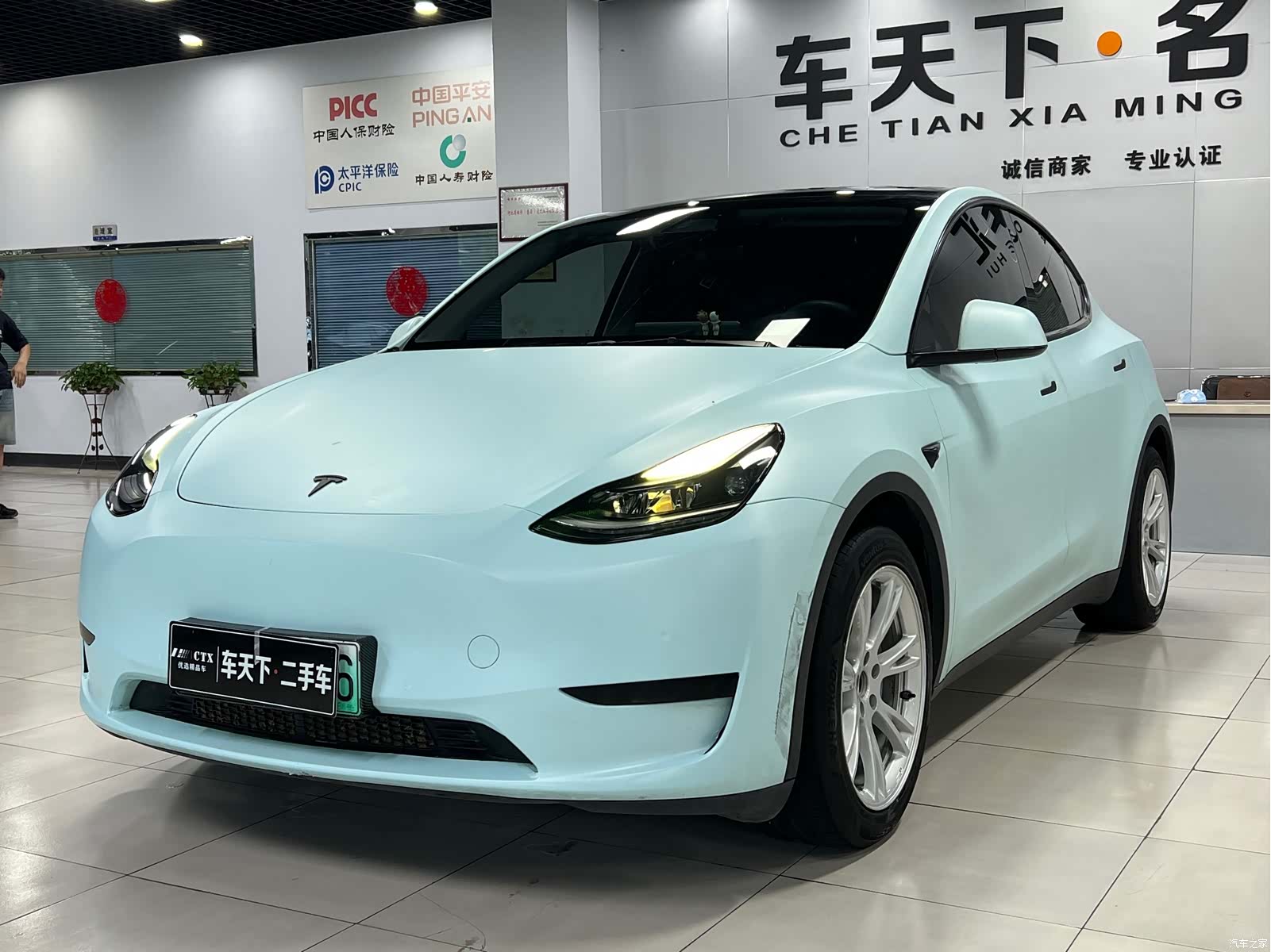 Tesla Model Y, 2022 1