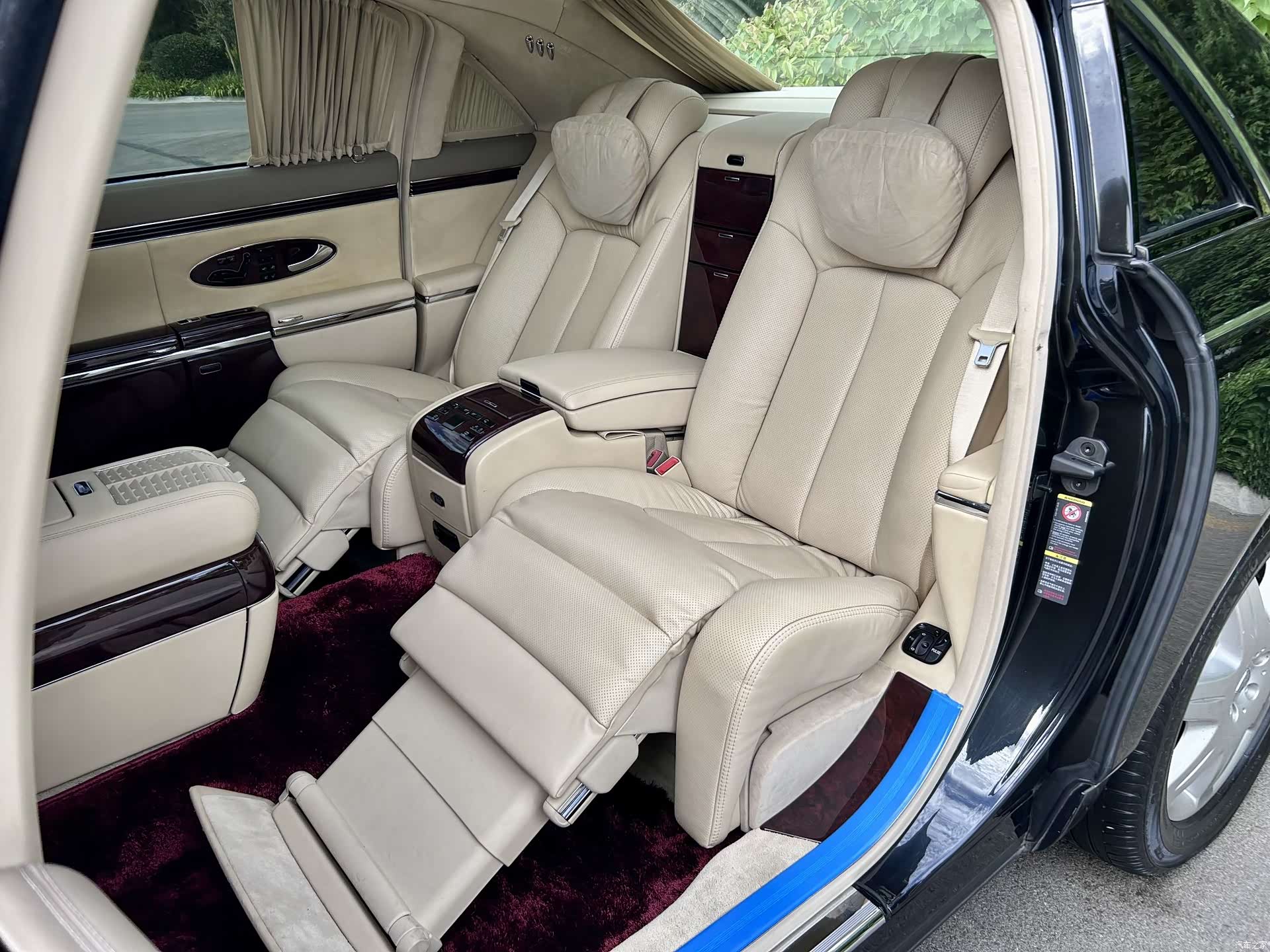 Maybach 62, 2009 11