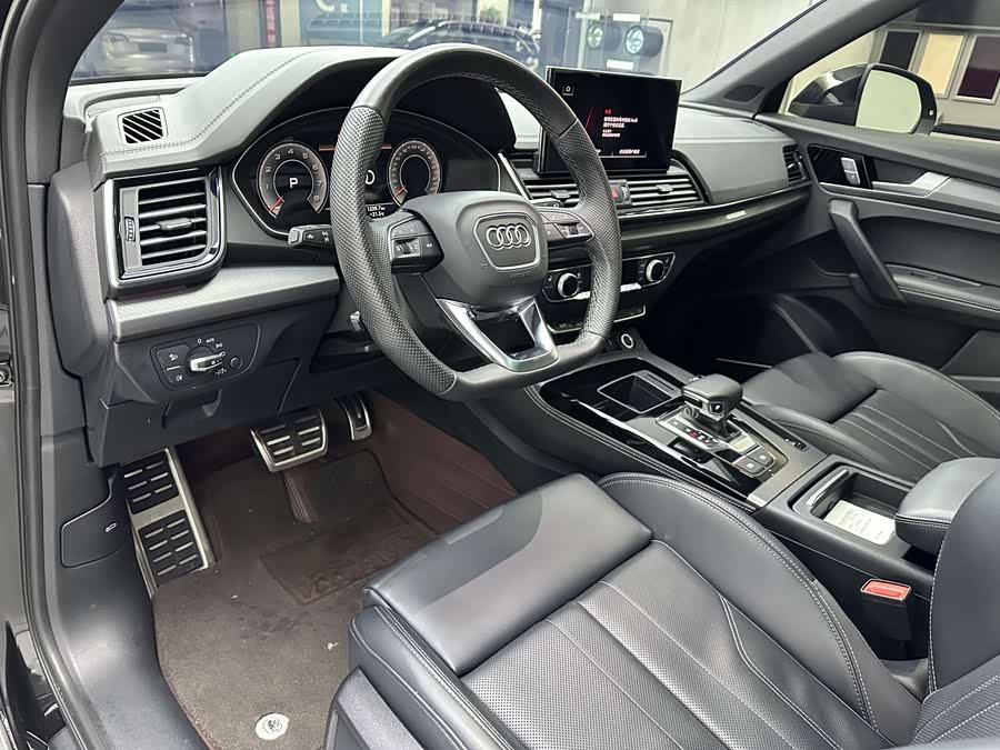 Audi Q5L 2024, фото 12
