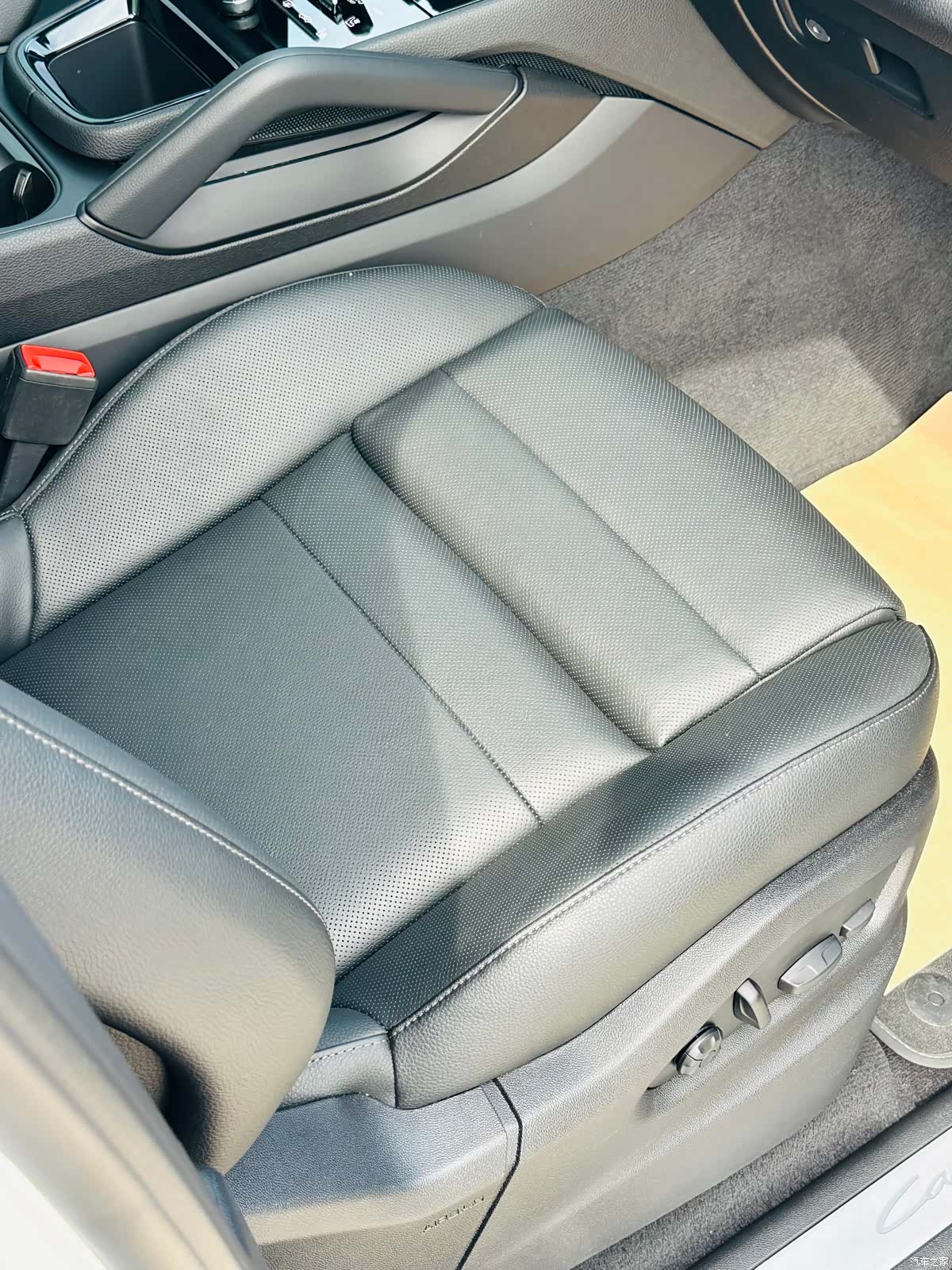 Porsche Cayenne, 2024 31