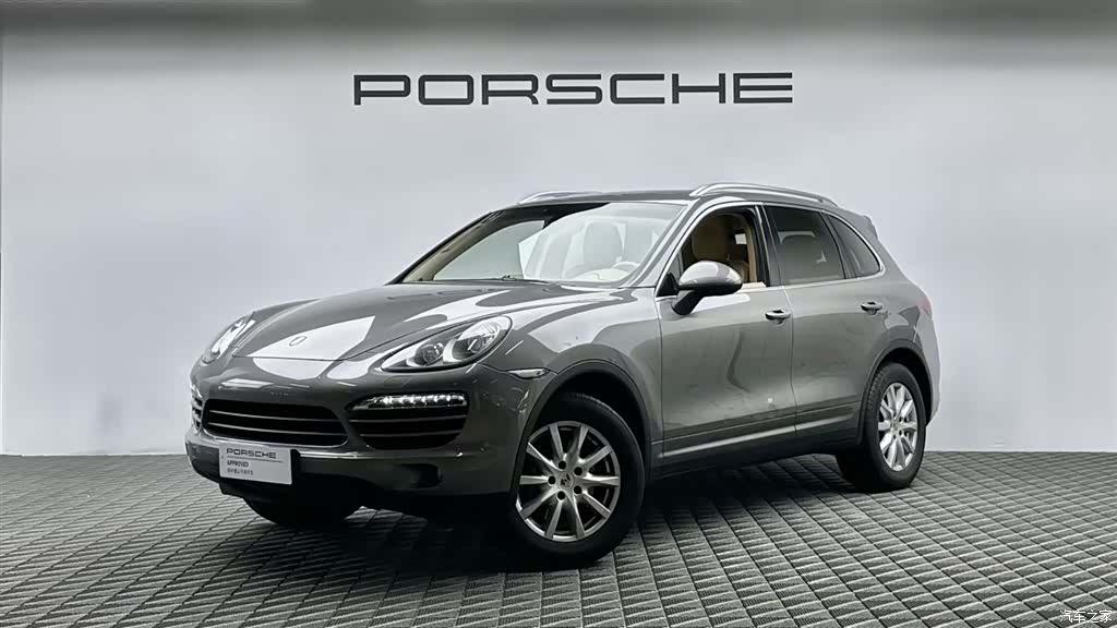 Porsche Cayenne, 2012 1