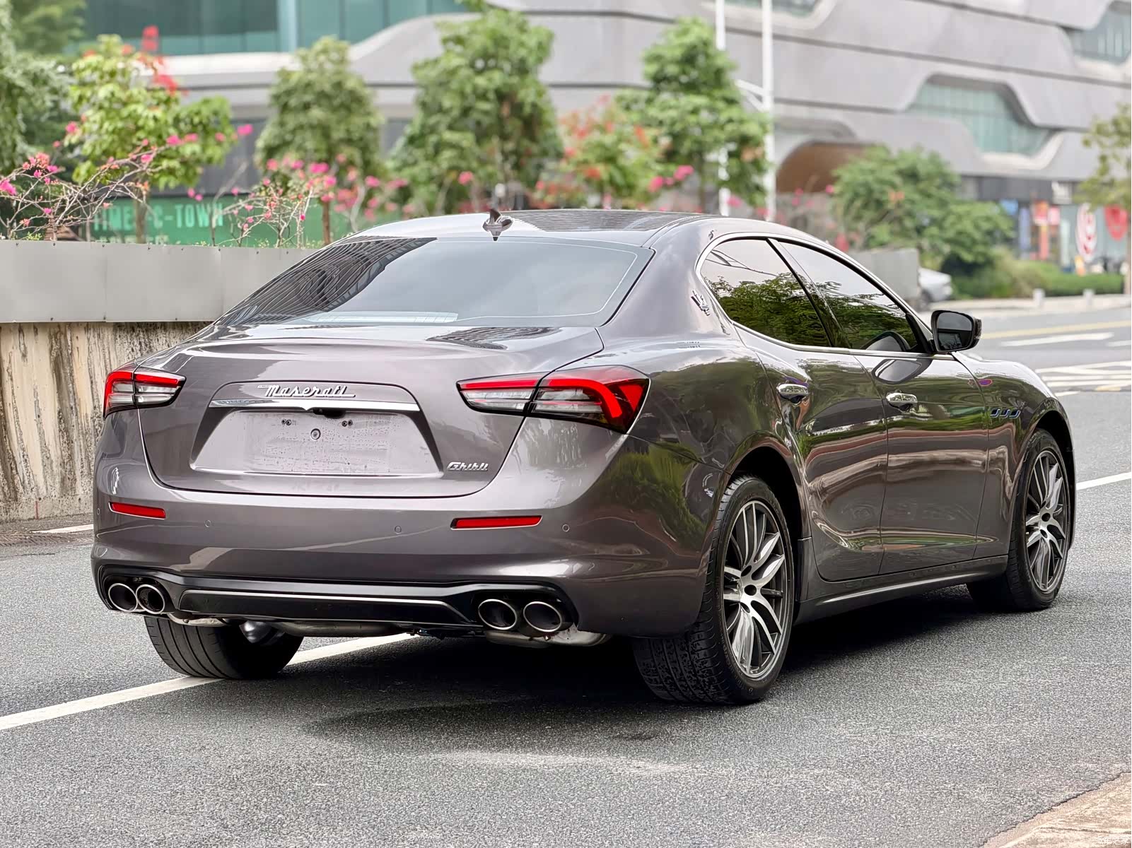 Maserati Ghibli, 2021 6