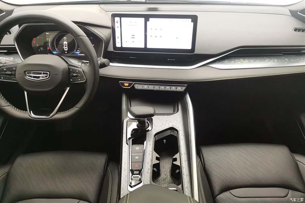 Geely Preface, 2024 16