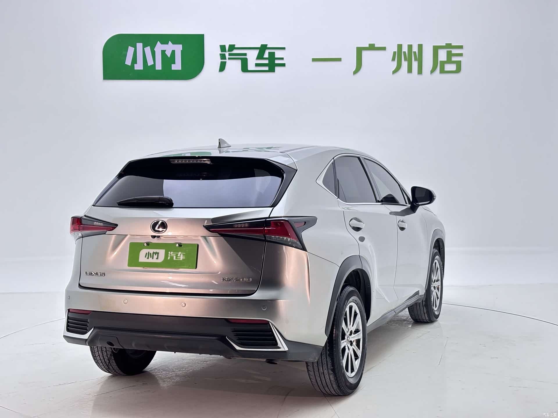 Lexus NX, 2020 все фото