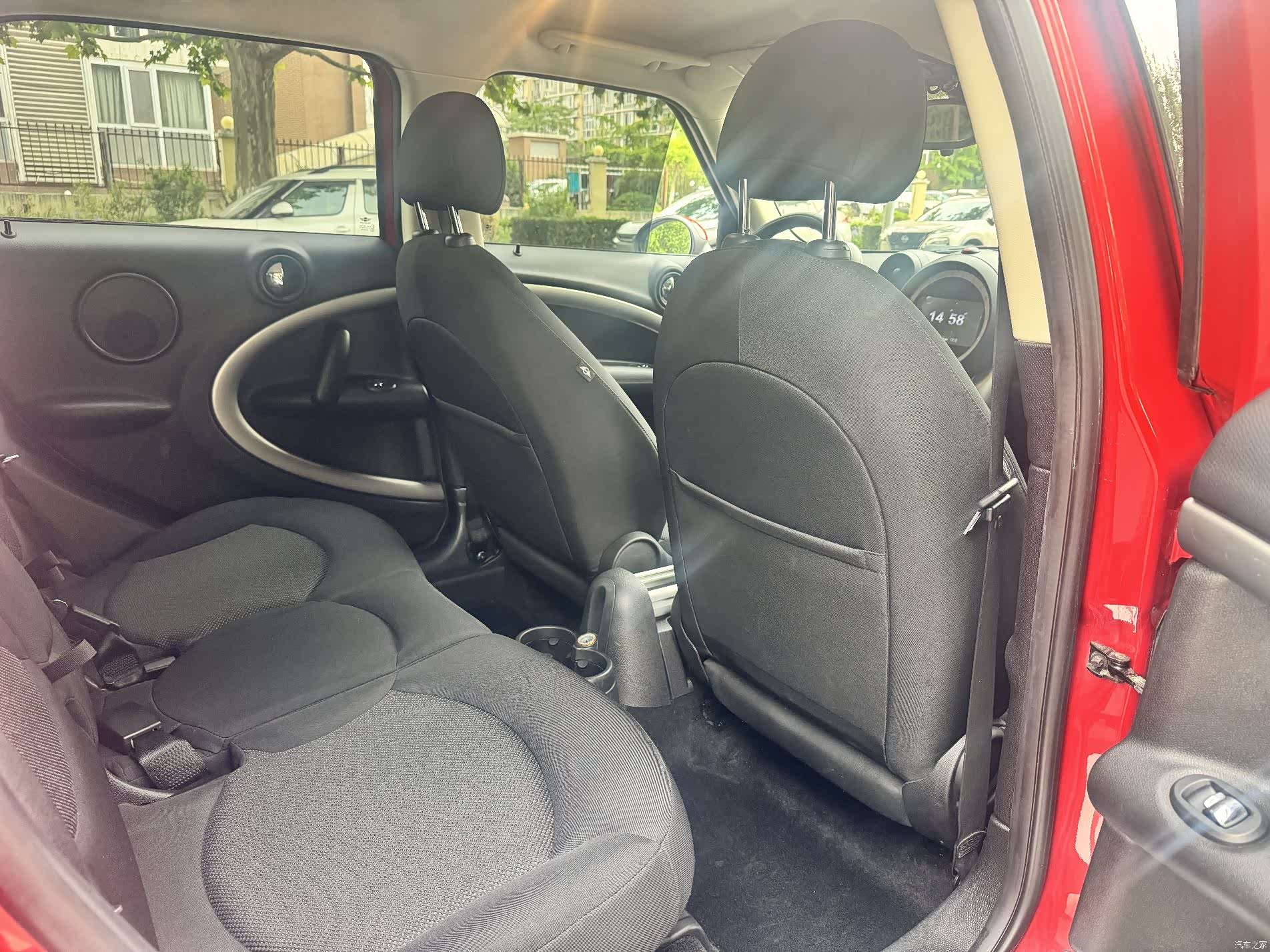Mini Countryman, 2015 18