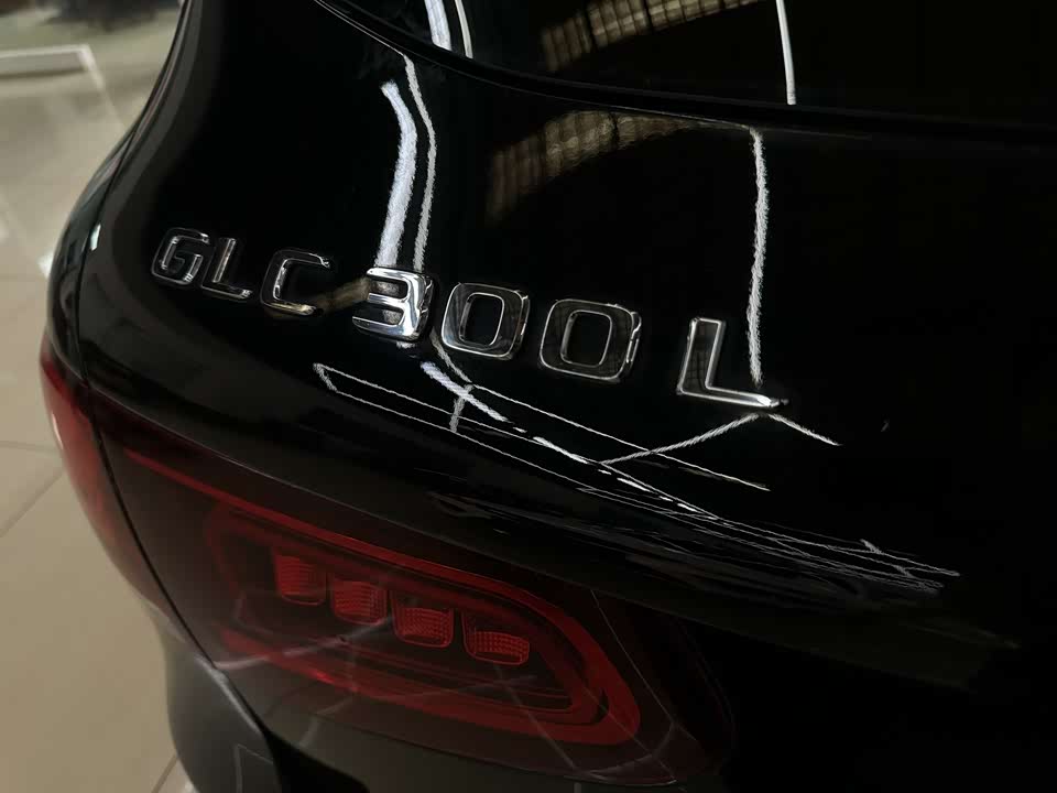 Mercedes-Benz GLC Mercedes-Benz GLC