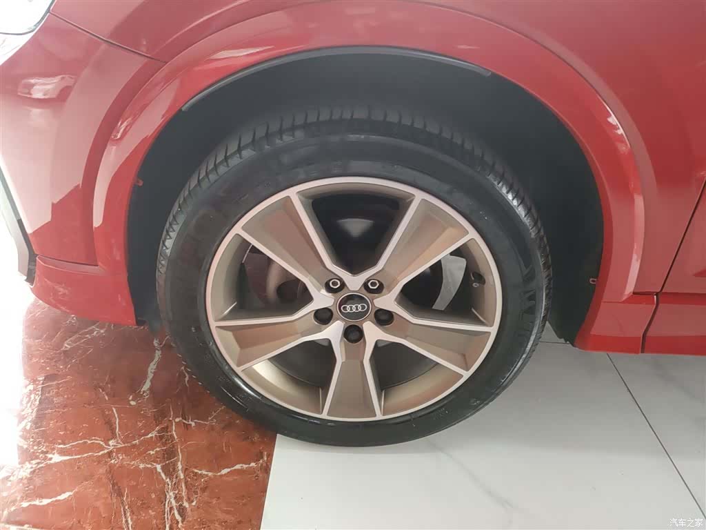 Audi Q2L, 2022 23
