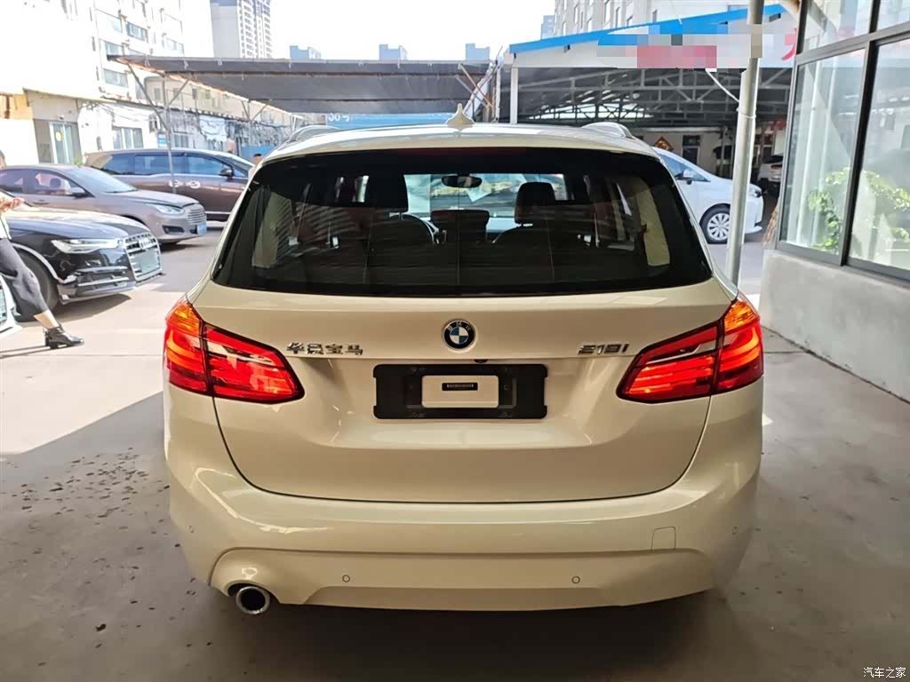 BMW 2 Series, 2018 все фото