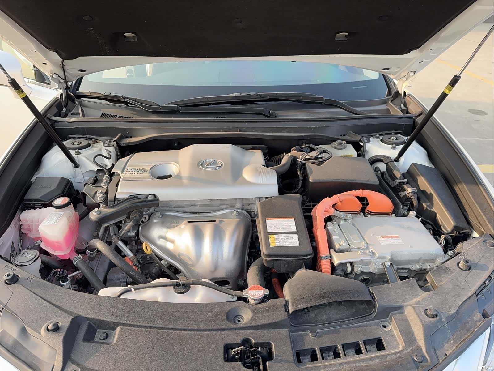 Lexus ES, 2018 16