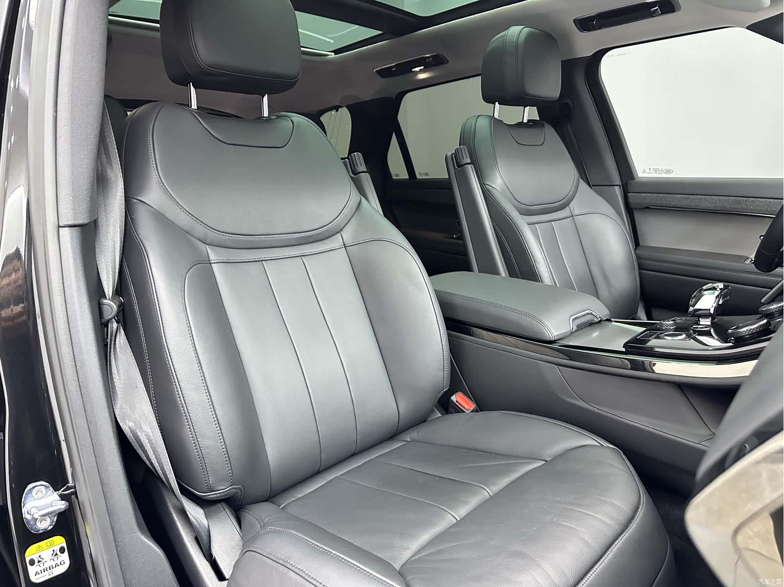 Land Rover Range Rover, 2023 16