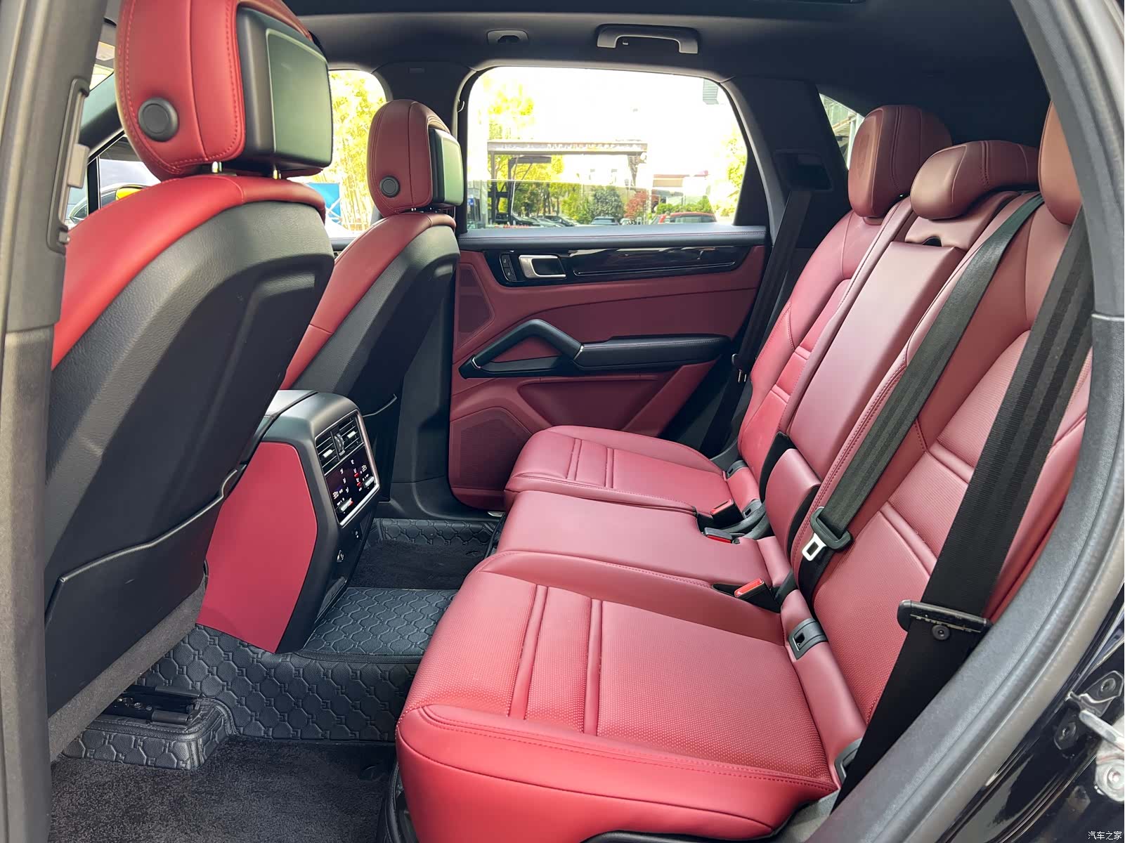 Porsche Cayenne, 2022 14