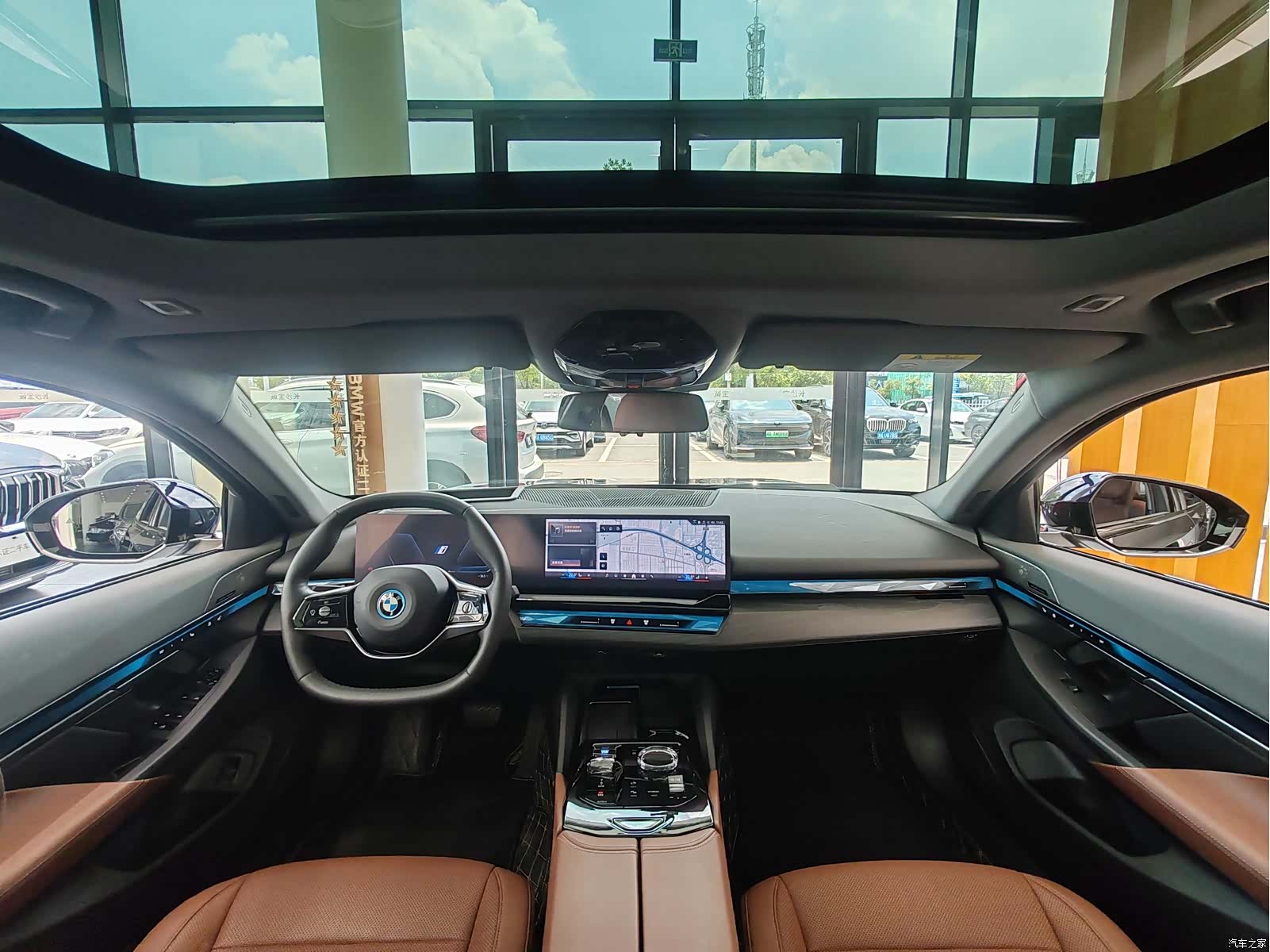 BMW i5, 2024 12