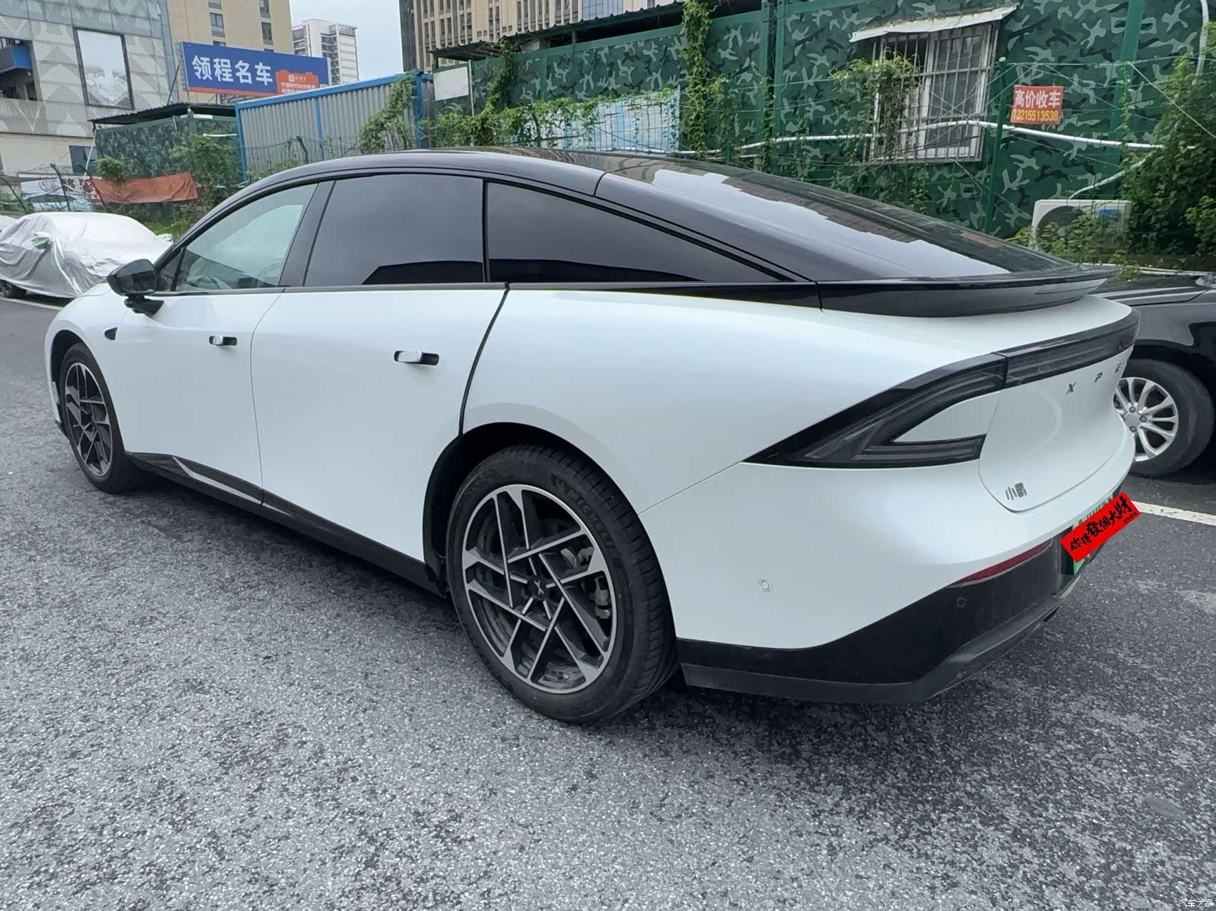 Xpeng P7, 2025 все фото
