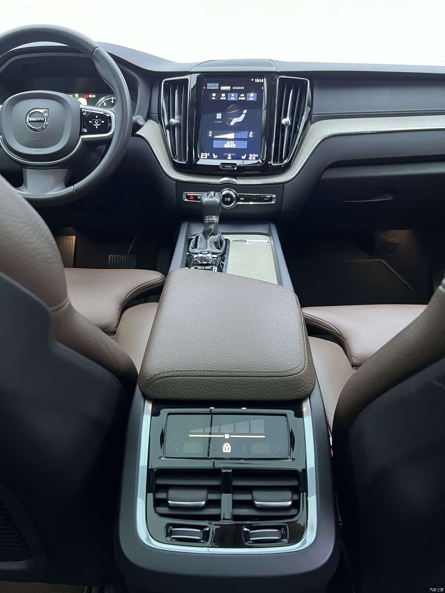 Volvo XC60, 2019 8