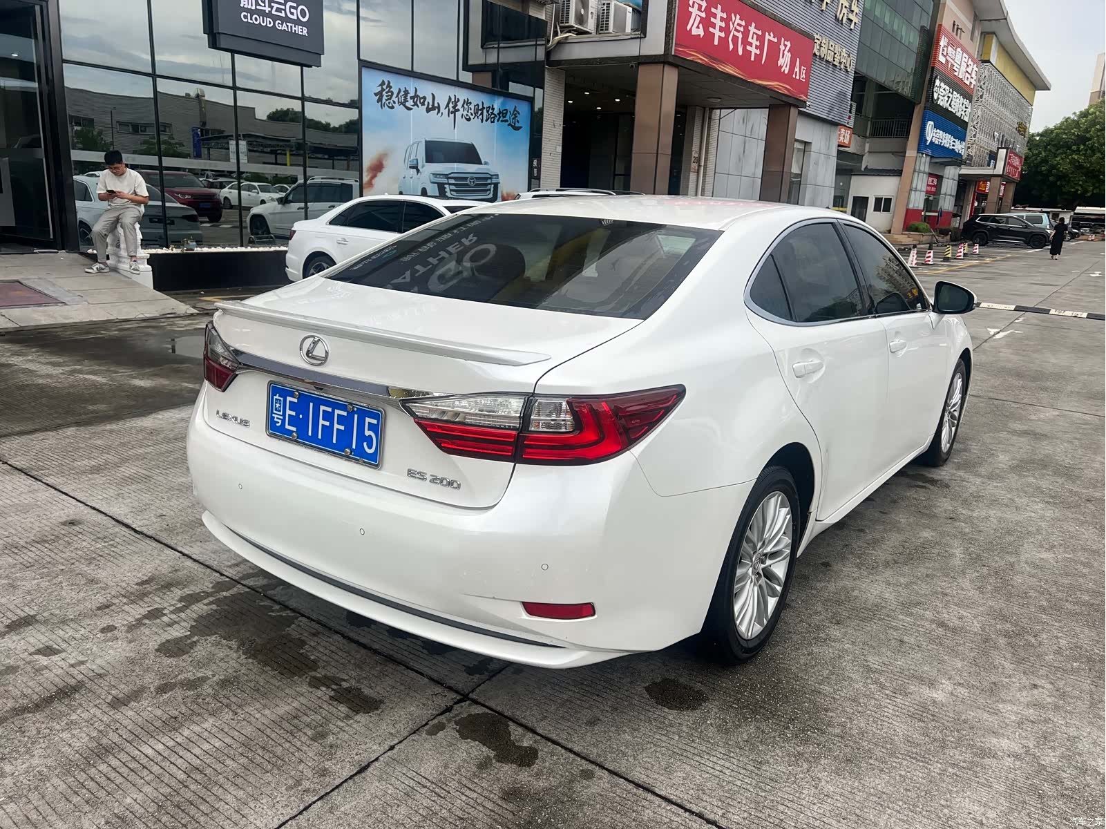 Lexus ES, 2016 9
