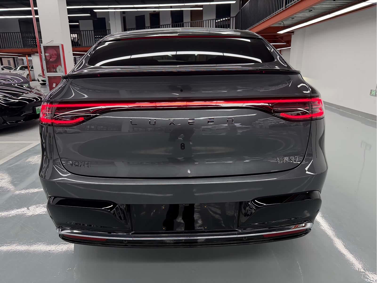 Luxeed R7, 2026 17