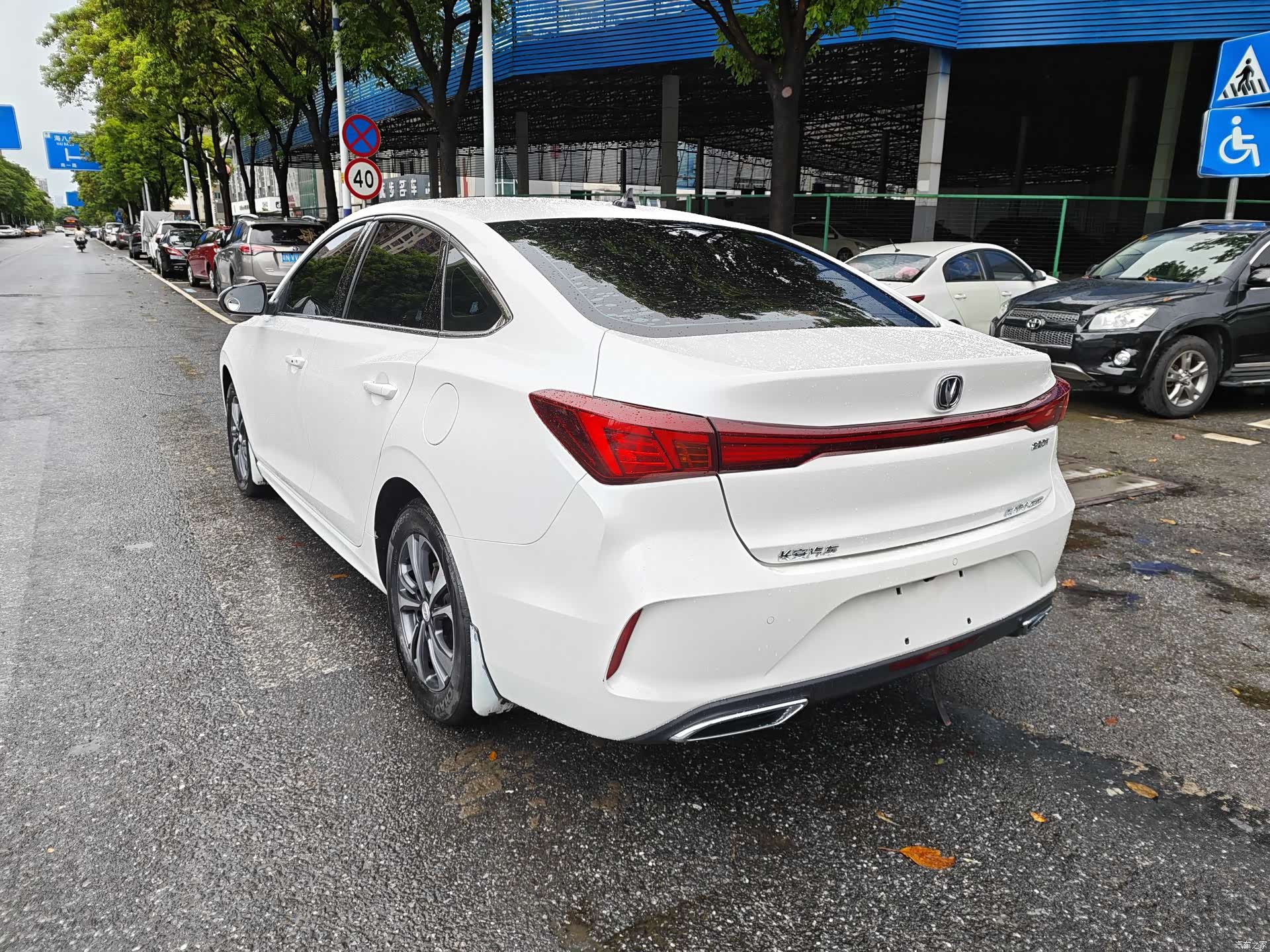 Changan Eado, 2022 15