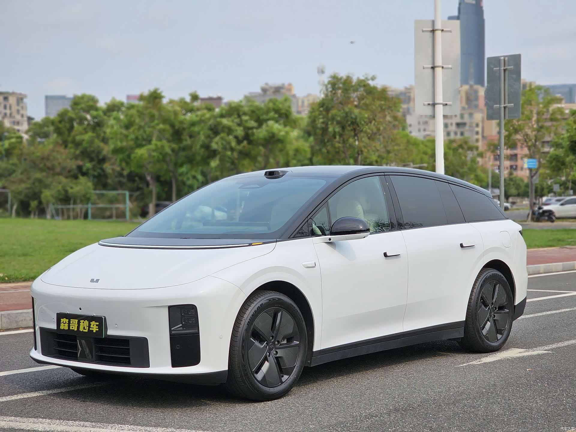 Li Auto i6, 2025 1