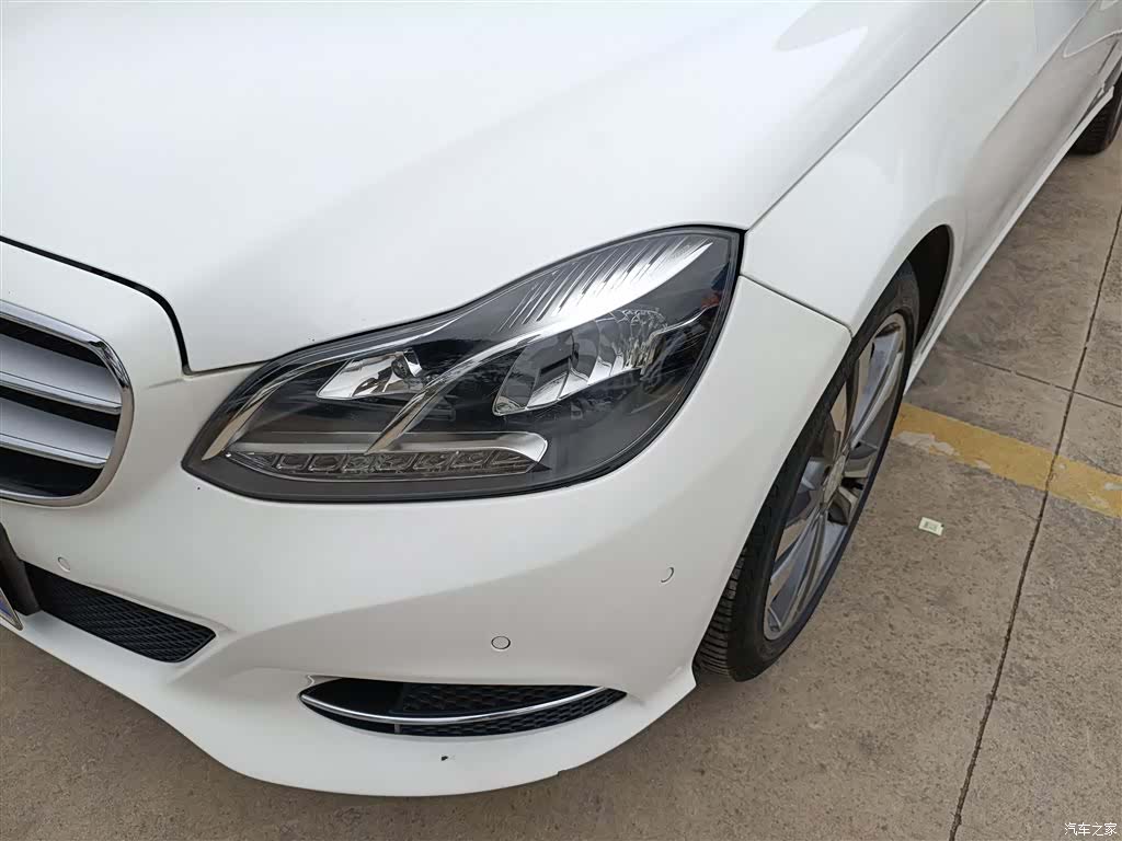 Mercedes-Benz E-Class, 2015 24