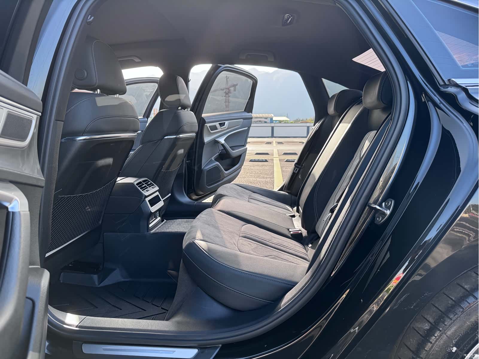 Audi A6L, 2023 8